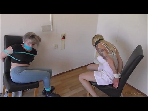 ❤️ Sõltuvuses / seotud ja suukorvistatud / neiu hädas ❤ Porno fb at et.pornburst.ru ❤